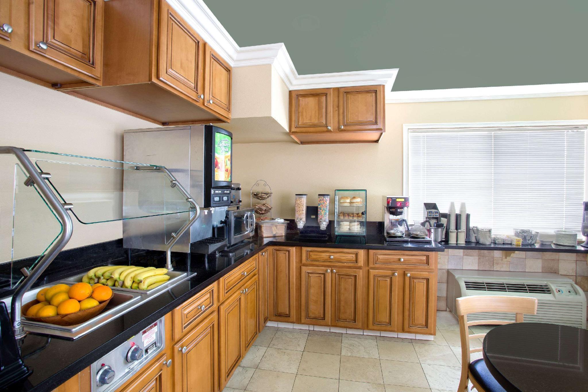 Travelodge By Wyndham Costa Mesa Newport Beach Hacienda Εξωτερικό φωτογραφία